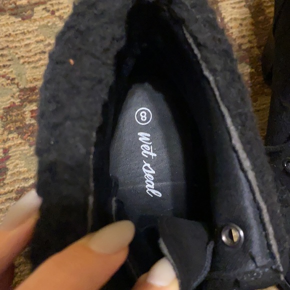 Fold over, Black suede, Fur cuff Booties, size 8 - Picture 8 of 8